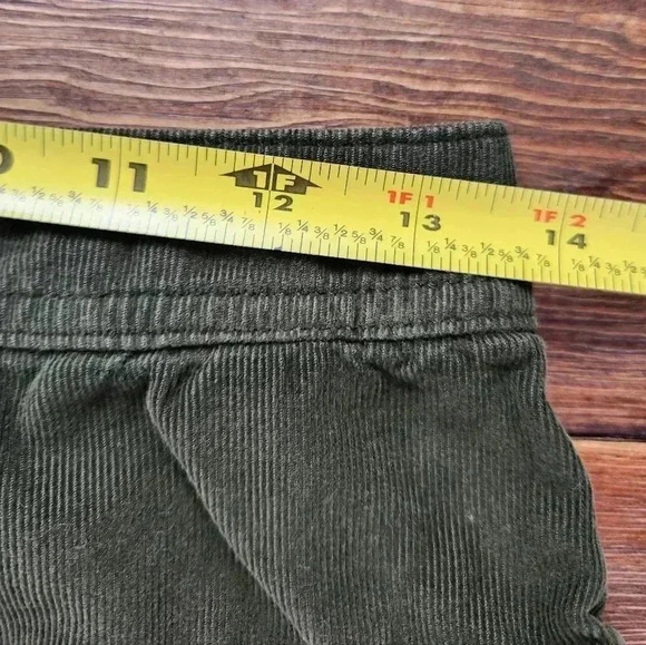American Eagle Outfitters Green Curdoroy Mini Skirt Size 2 - Picture 3 of 8